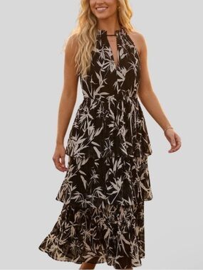 NEW Express Black and White Printed Tiered Halter Dress Size Large 54922